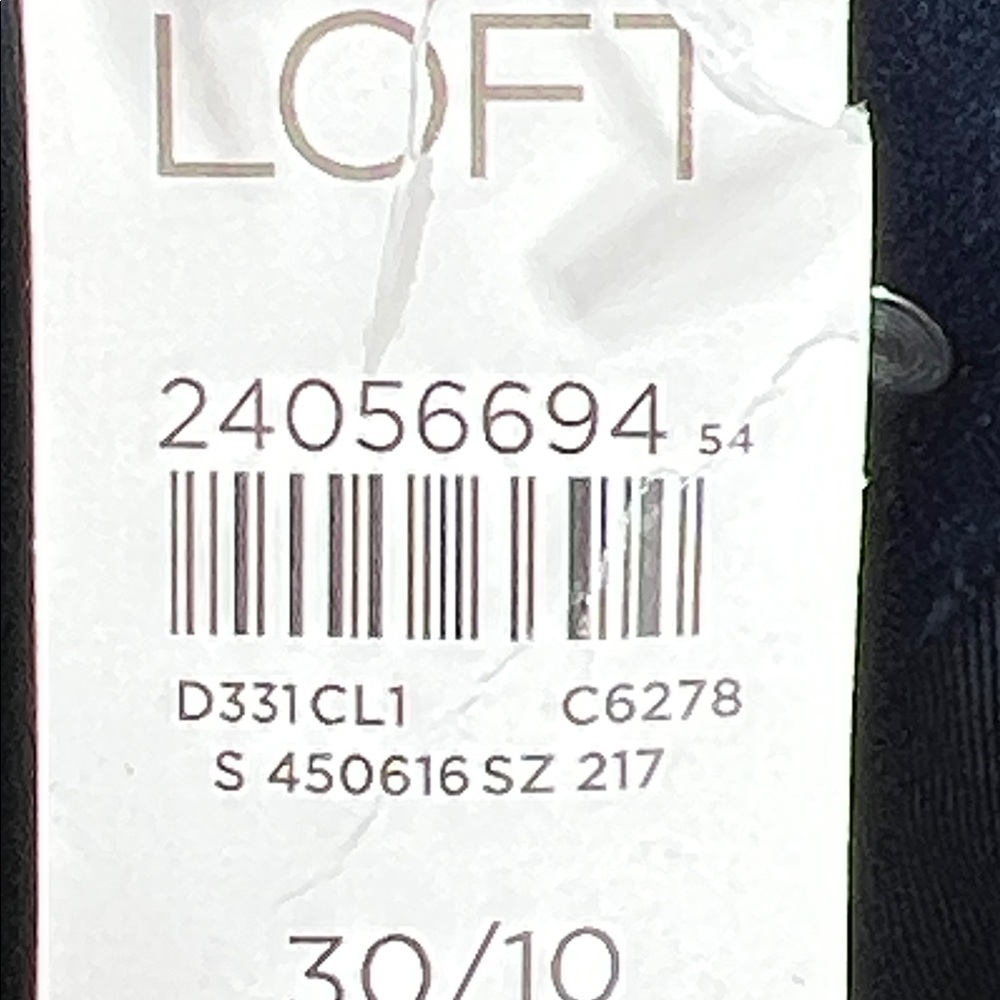 Loft modern skinny jeans size 10 - Picture 13 of 13